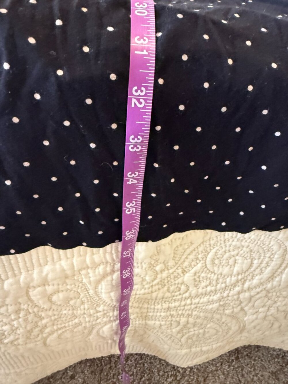 Long-sleeve swing dress featuring a classic polka dot print - Picture 5 of 5